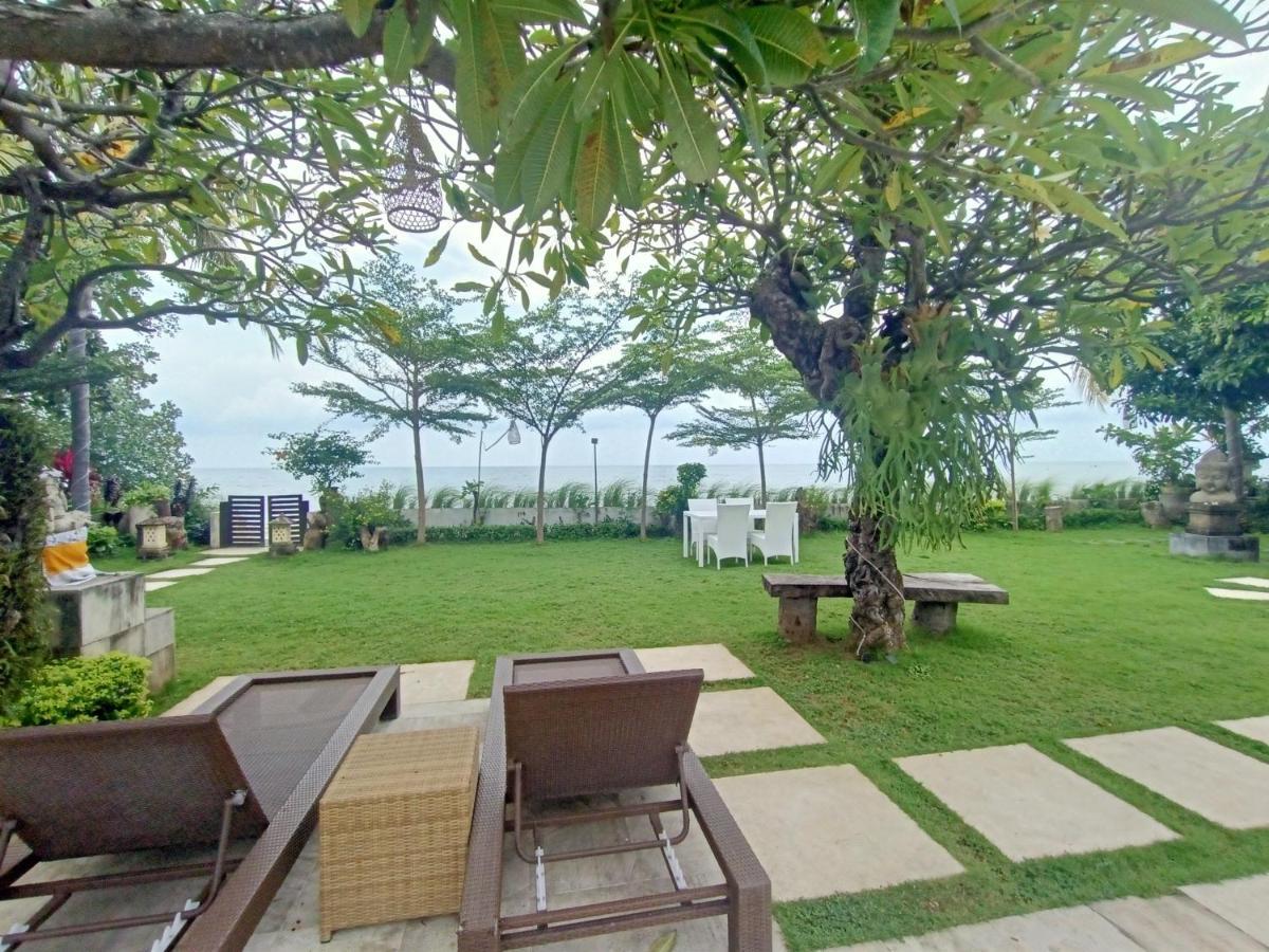 Frangipani Beach Hotel Lovina  Exterior photo