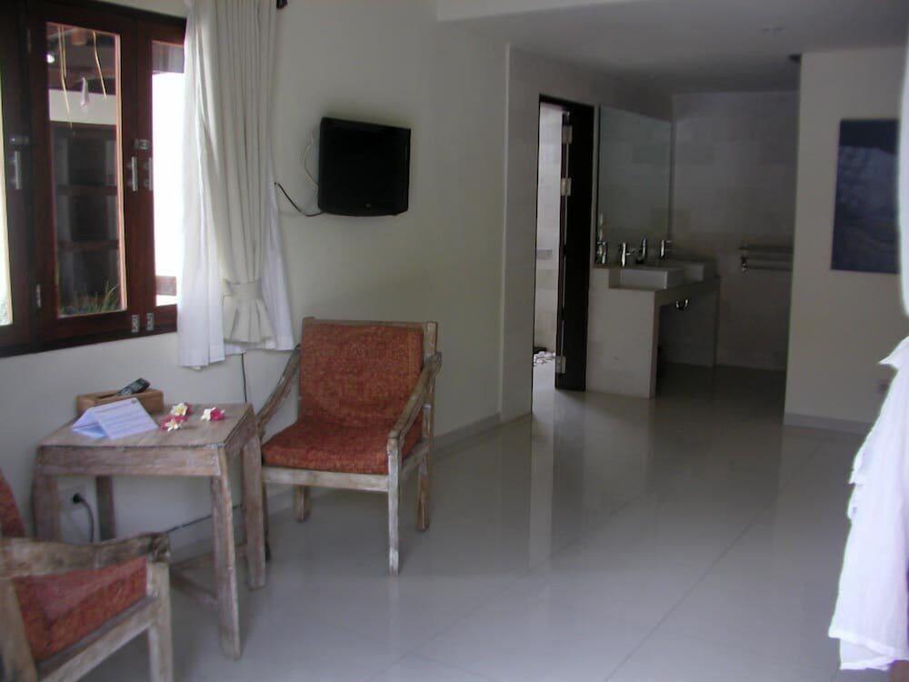 Frangipani Beach Hotel Lovina  Exterior photo